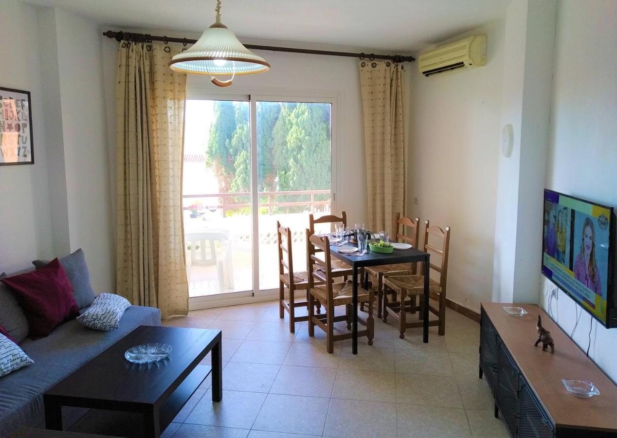 Apartamento Sol & Mar ตอร์เรโมลิโนส ภายนอก รูปภาพ