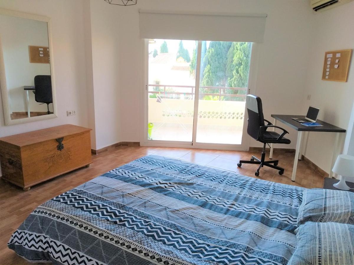 Apartamento Sol & Mar ตอร์เรโมลิโนส ภายนอก รูปภาพ